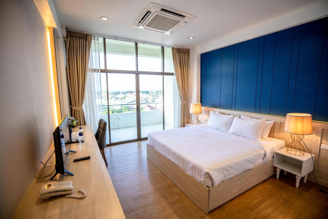 Phrae Nakara Hotel Dış mekan fotoğraf
